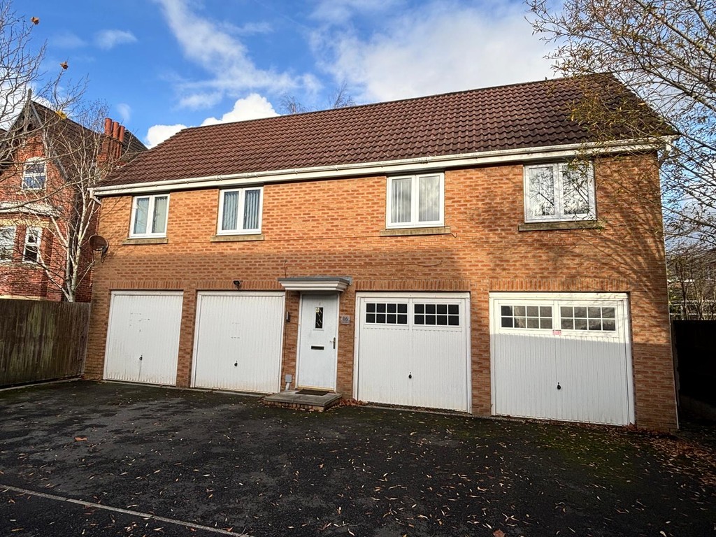 Marine Crescent, Buckshaw Village
