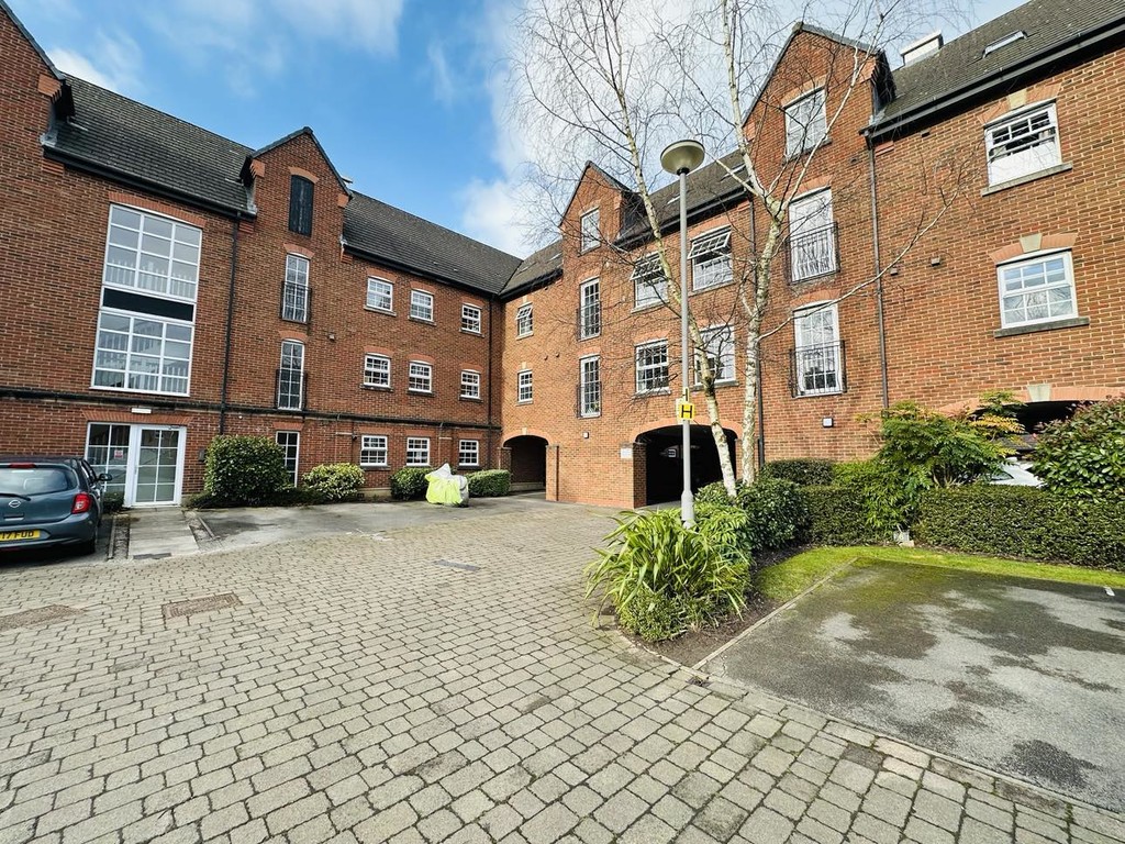 Spinners Court, Buckshaw Village